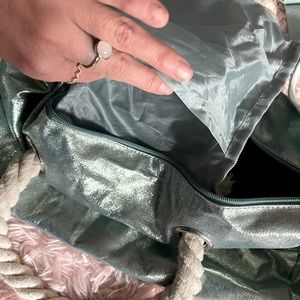 Shimmery duffle bag/ teal.